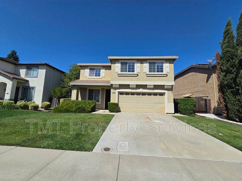 House for rent at 1717 Providence Way, Lodi, CA 95242