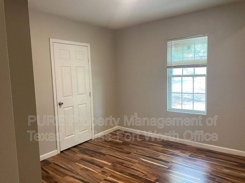 Apartment for rent at 2932 Haynie St #B, Fort Worth, TX 76112
