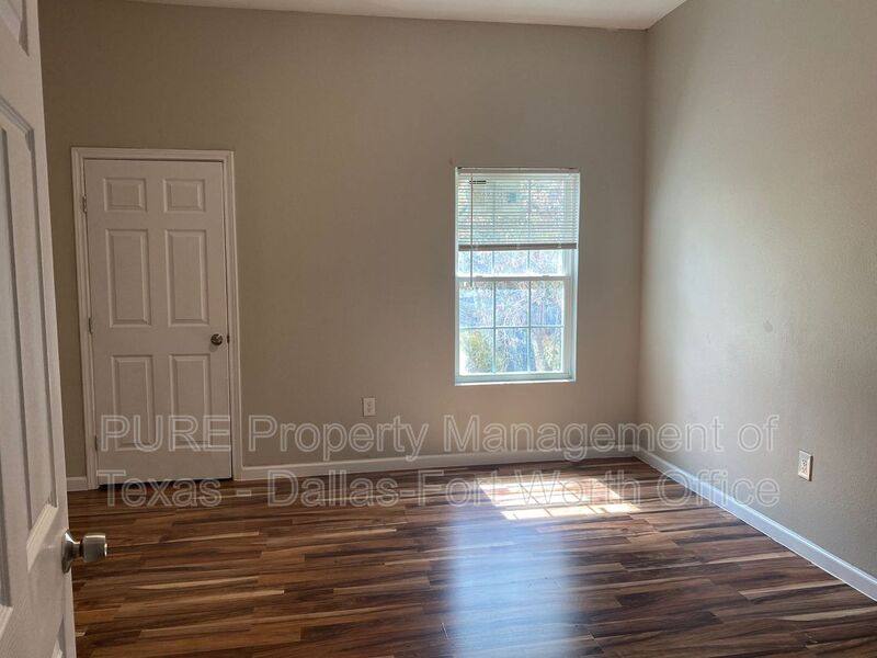 Apartment for rent at 2932 Haynie St #B, Fort Worth, TX 76112