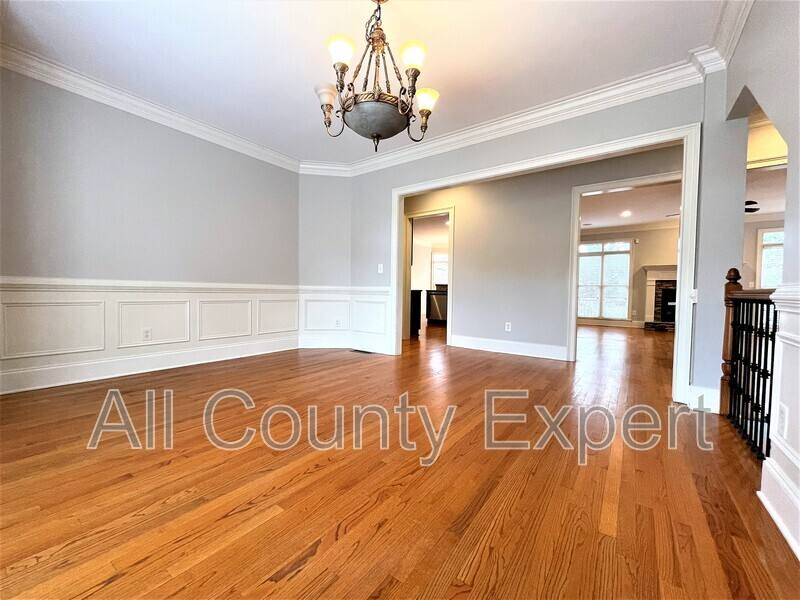 House for rent at 895 Lenox Court, Atlanta, GA 30324