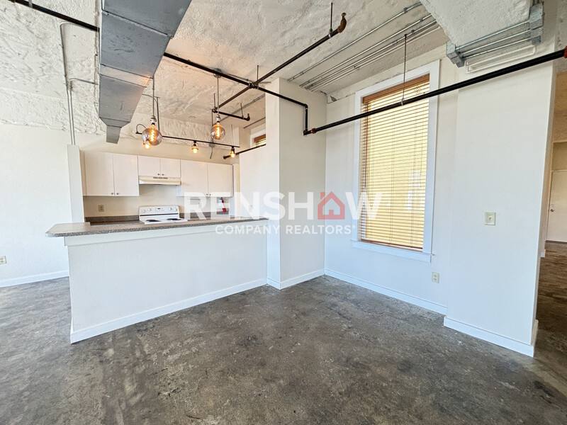 Apartment for rent at 245 Madison Ave #604, Memphis, TN 38103