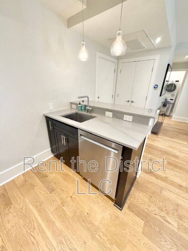 Condo for rent at 2926 Porter St NW #107, Washington, DC 20008