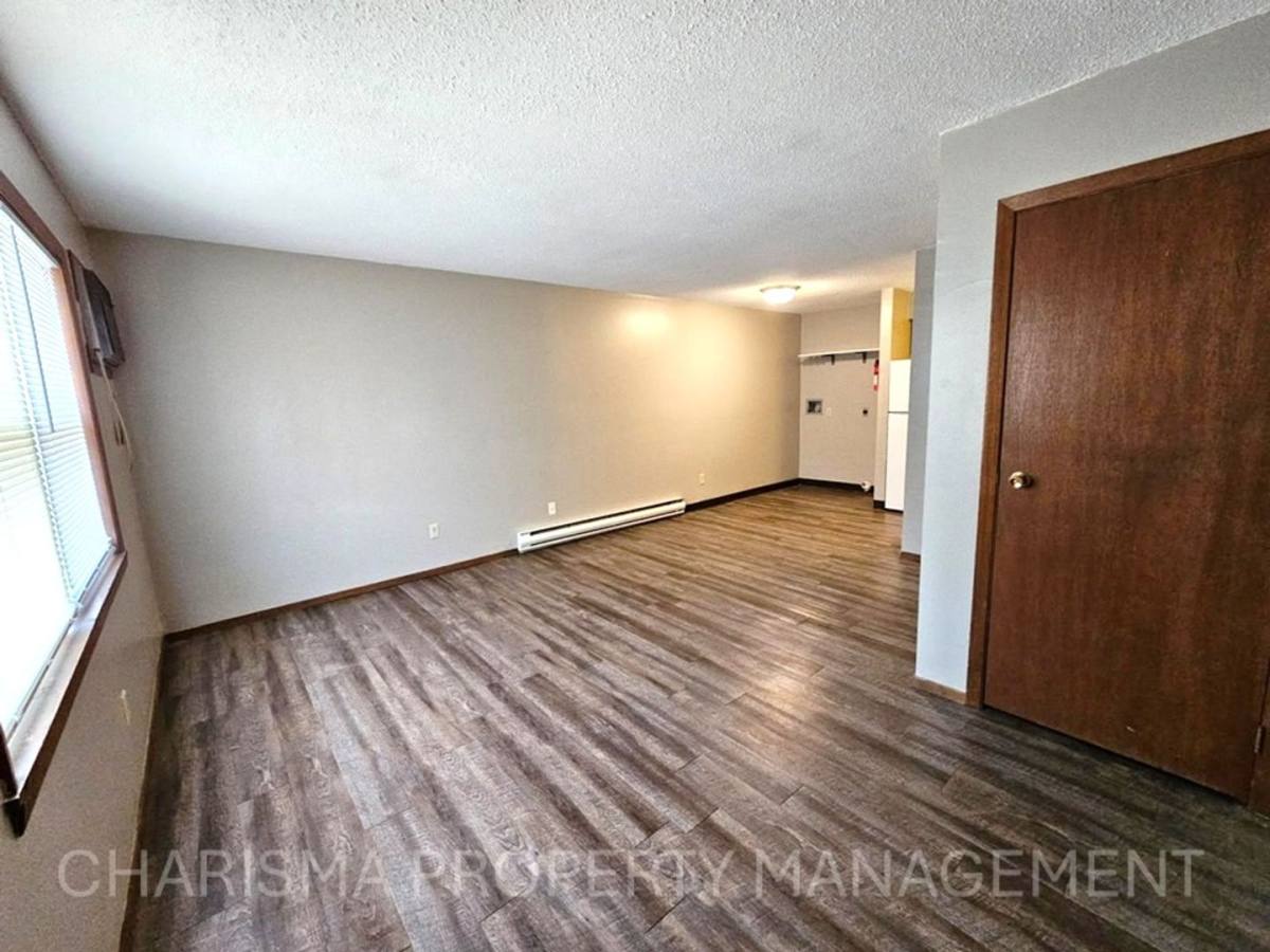 Apartment for rent at 1005 E 4th St, Garretson, SD 57030