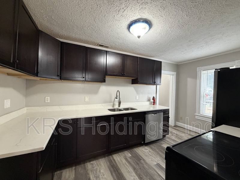 House for rent at 1145 23rd St, Newport News, VA 23607