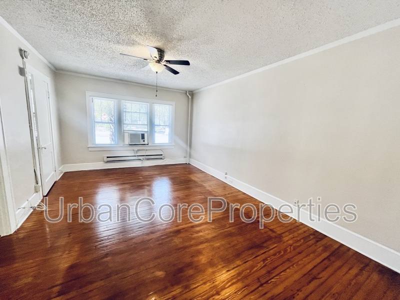 Apartment for rent at 500 5th St N #3, Saint Petersburg, FL 33701