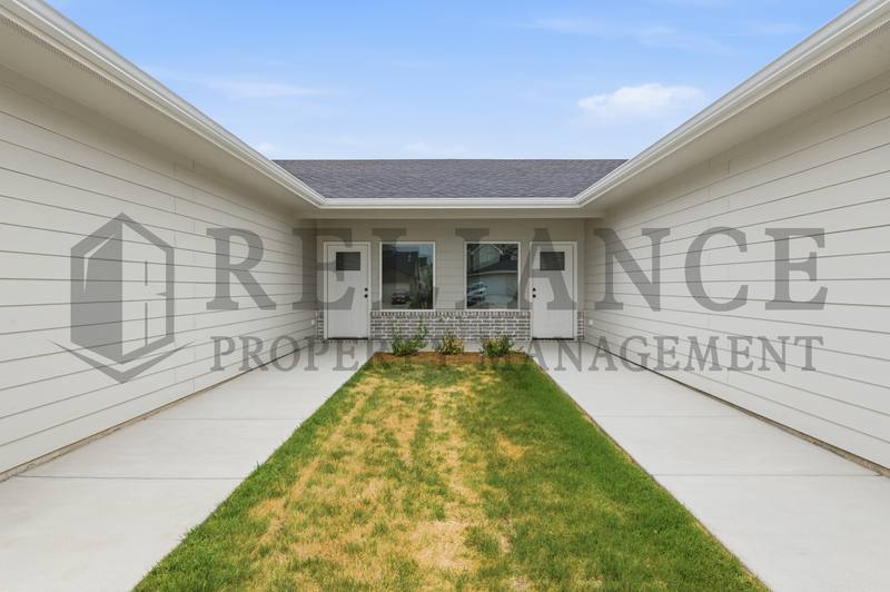 Apartment for rent at 150 N Gowen St, Goddard, KS 67052