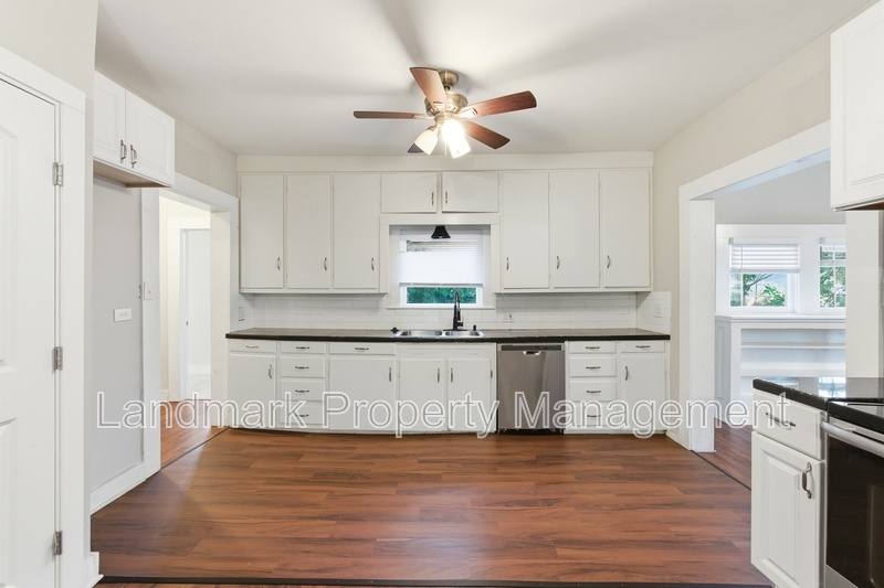 House for rent at 405 College St, Cleburne, TX 76033