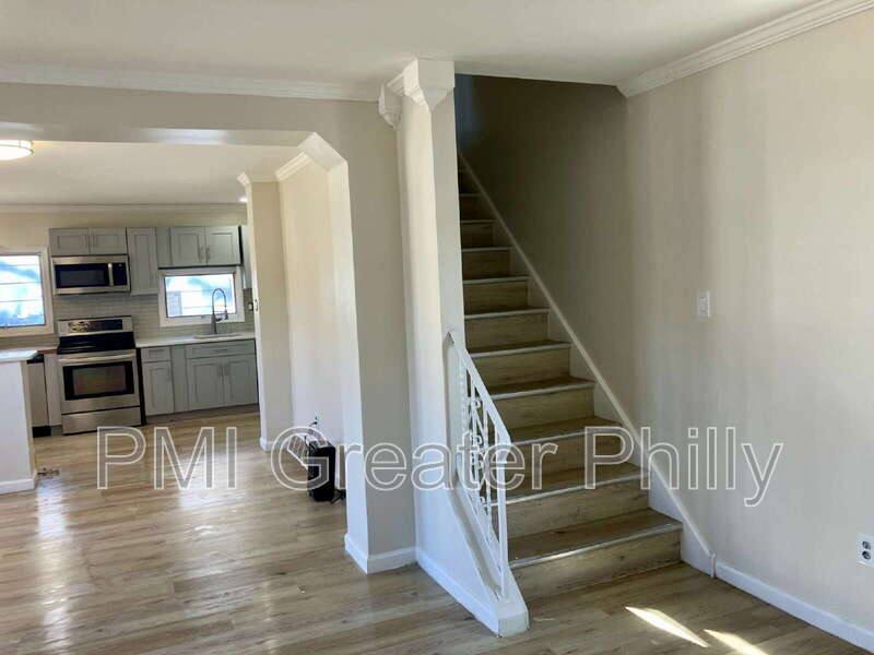 House for rent at 1523 W Cheltenham Ave, Elkins Park, PA 19027