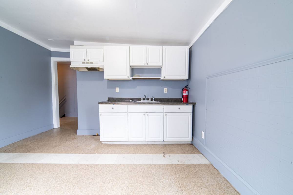 Apartment for rent at 351 N Laurel St, Bridgeton, NJ 08302