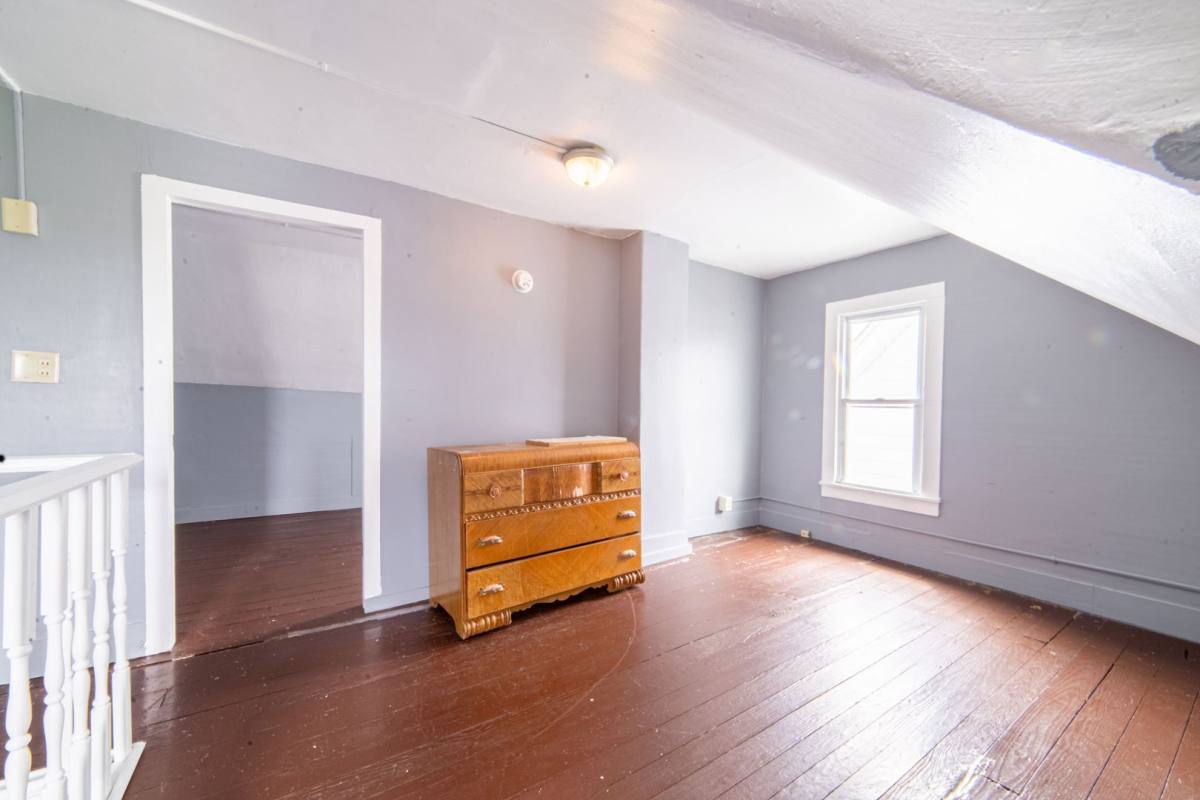Apartment for rent at 351 N Laurel St, Bridgeton, NJ 08302