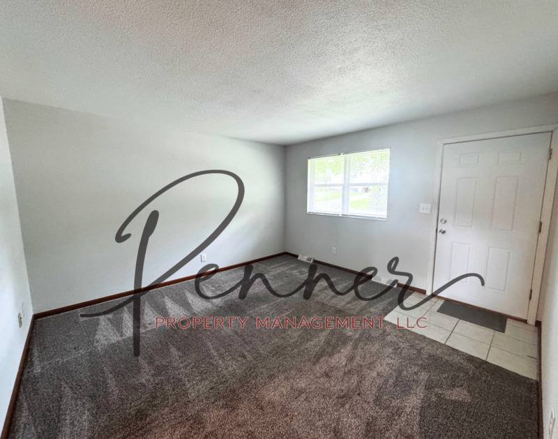 House for rent at 1138 S Glenwood Ave, Independence, MO 64053