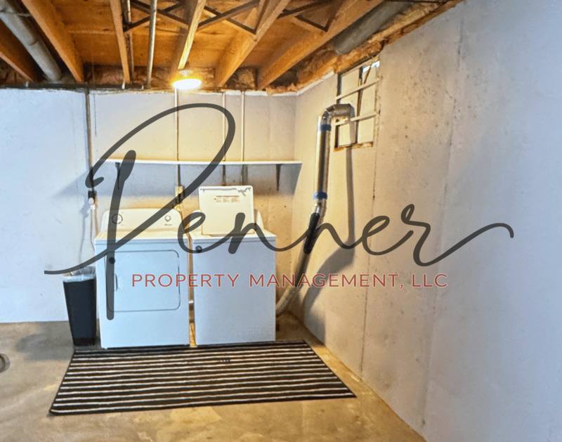 House for rent at 1138 S Glenwood Ave, Independence, MO 64053