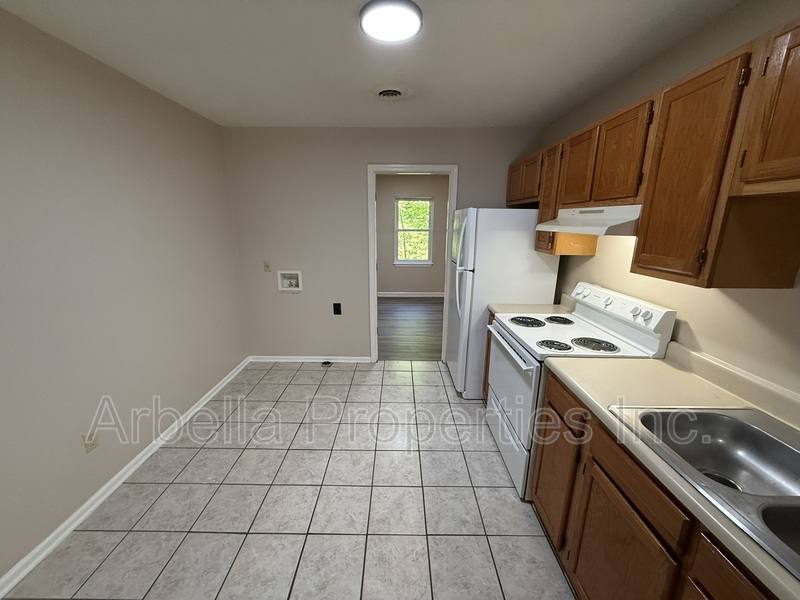 Apartment for rent at 1909 Cherokee Rd #10, Johnson City, TN 37604