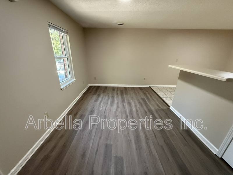 Apartment for rent at 1909 Cherokee Rd #10, Johnson City, TN 37604
