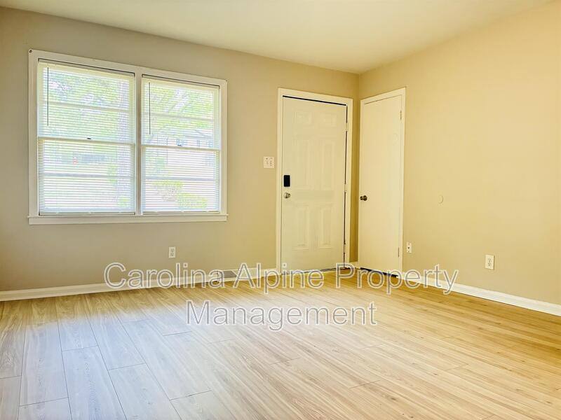 House for rent at 6800 Fieldvale Place, Charlotte, NC 28217