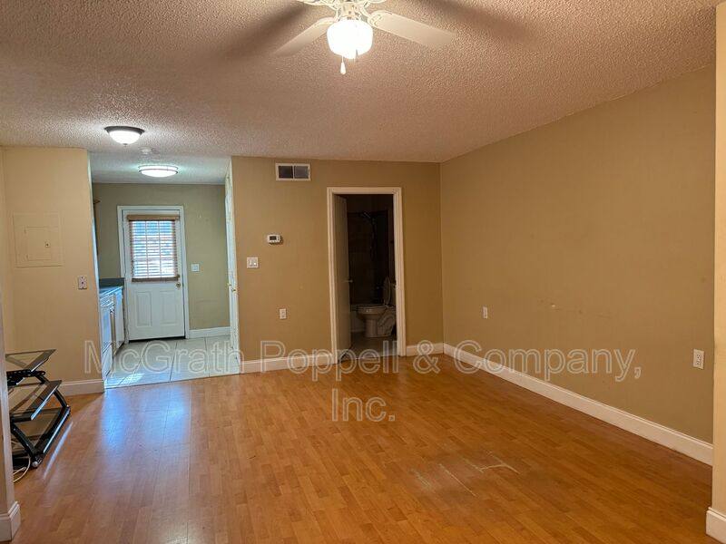 Apartment for rent at 2302 Maki Rd #33, Plant City, FL 33563