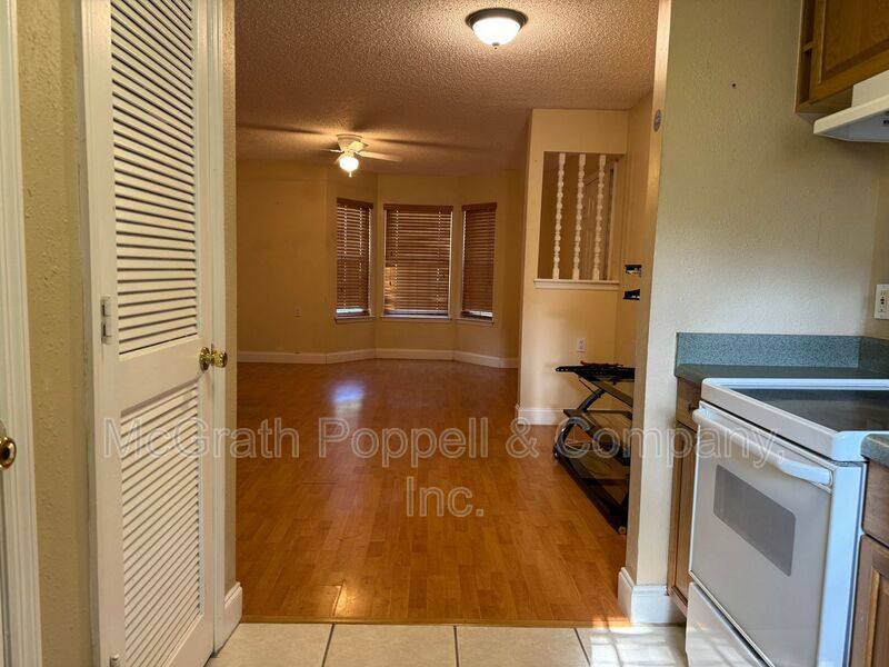 Apartment for rent at 2302 Maki Rd #33, Plant City, FL 33563
