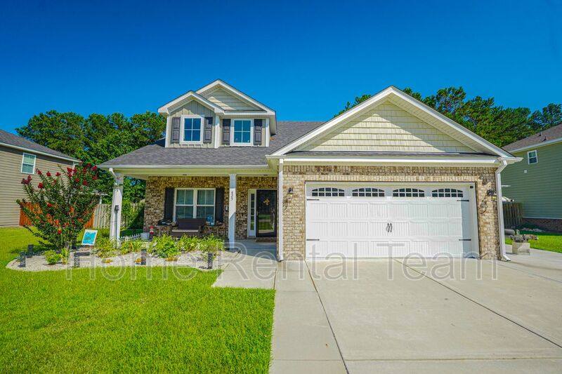 House for rent at 425 Wicklow Dr, Richmond Hill, GA 31324