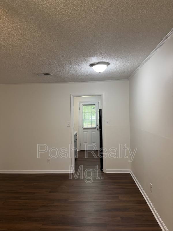 Apartment for rent at 3523 Old Battleground Rd, Greensboro, NC 27410