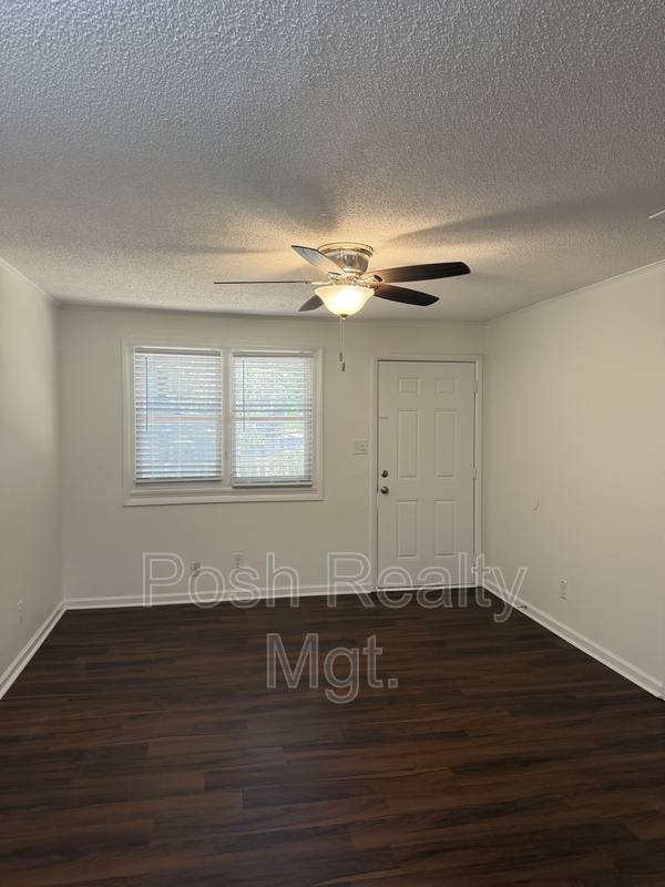 Apartment for rent at 3523 Old Battleground Rd, Greensboro, NC 27410