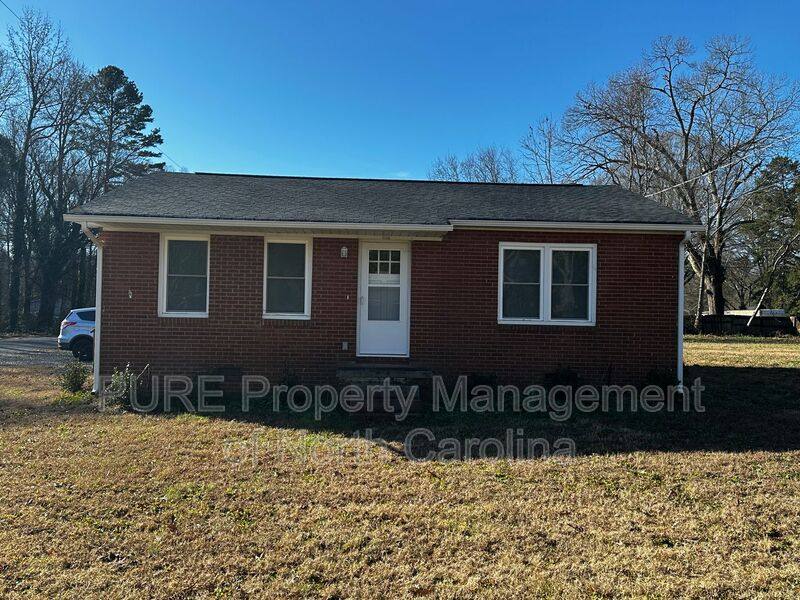 House for rent at 357 Peach Orchard Rd, Salisbury, NC 28147