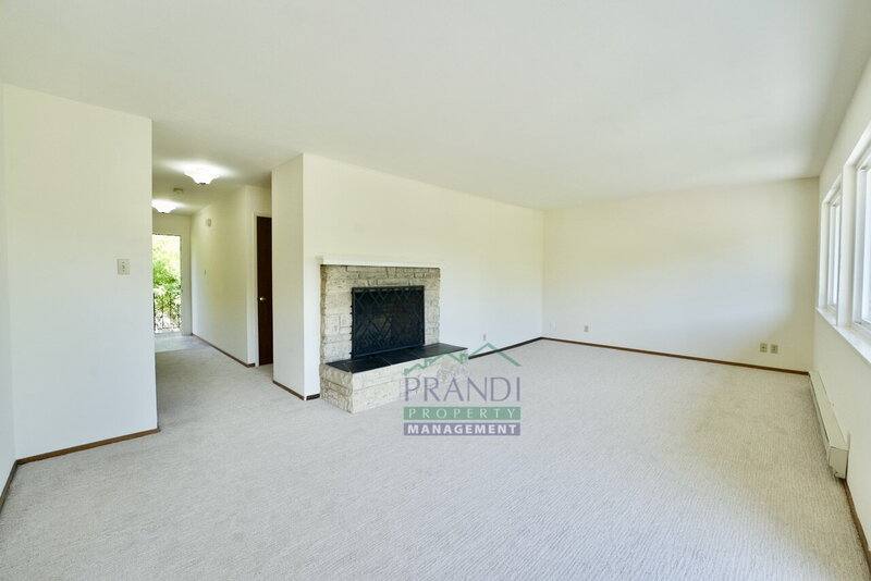 Apartment for rent at 1562 Sir Francis Drake Blvd #1, San Anselmo, CA 94960