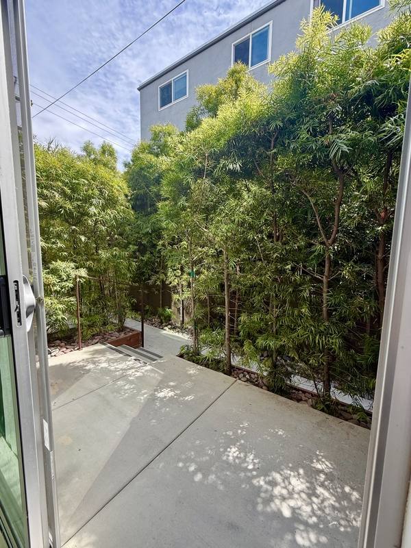 Apartment for rent at 4405 W Point Loma Blvd #206, San Diego, CA 92107