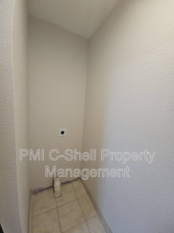 Apartment for rent at 3409 Green Briar Circle #2, Gulf Breeze, FL 32563