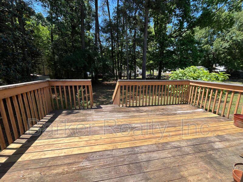 House for rent at 232 Walnut Creek Dr, Clayton, NC 27520