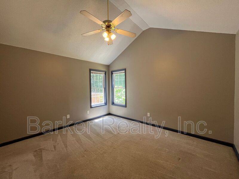House for rent at 232 Walnut Creek Dr, Clayton, NC 27520