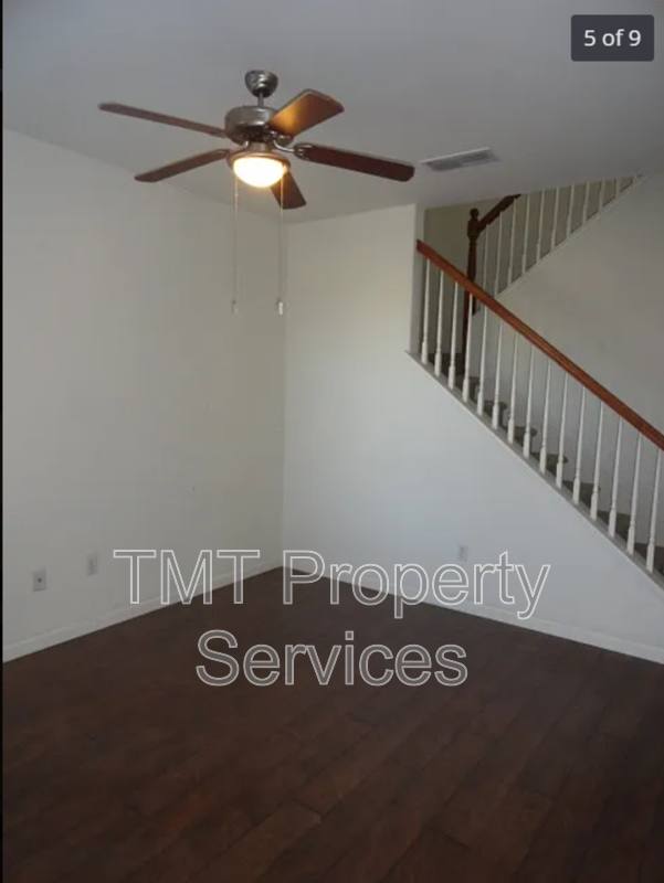 Townhouse for rent at 3044 Enchanted Walk, Sacramento, CA 95835