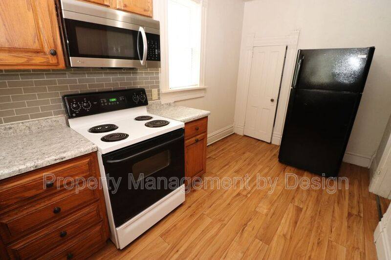 Apartment for rent at 2940 Brattleboro Ave #2, Des Moines, IA 50311
