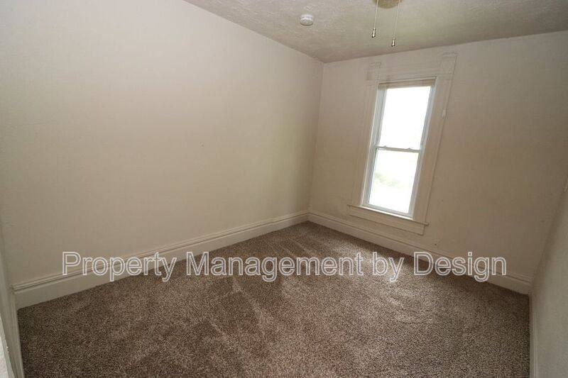 Apartment for rent at 2940 Brattleboro Ave #2, Des Moines, IA 50311