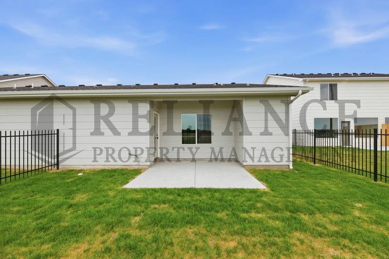 Apartment for rent at 168 N Gowen St, Goddard, KS 67052
