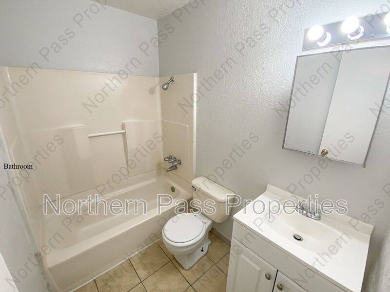 Apartment for rent at 4700 Maxwell Ave #22, El Paso, TX 79904
