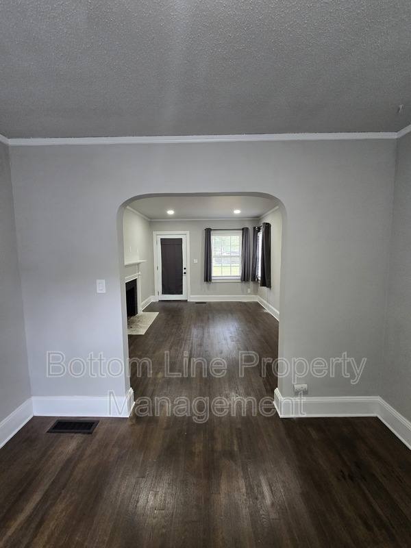 House for rent at 5008 Doris Ave, Charlotte, NC 28205
