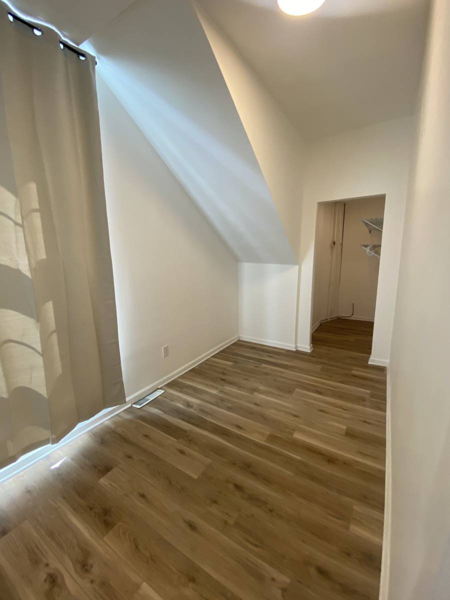 Apartment for rent at 1309 Dixie Highway 3, Louisville, KY 40210