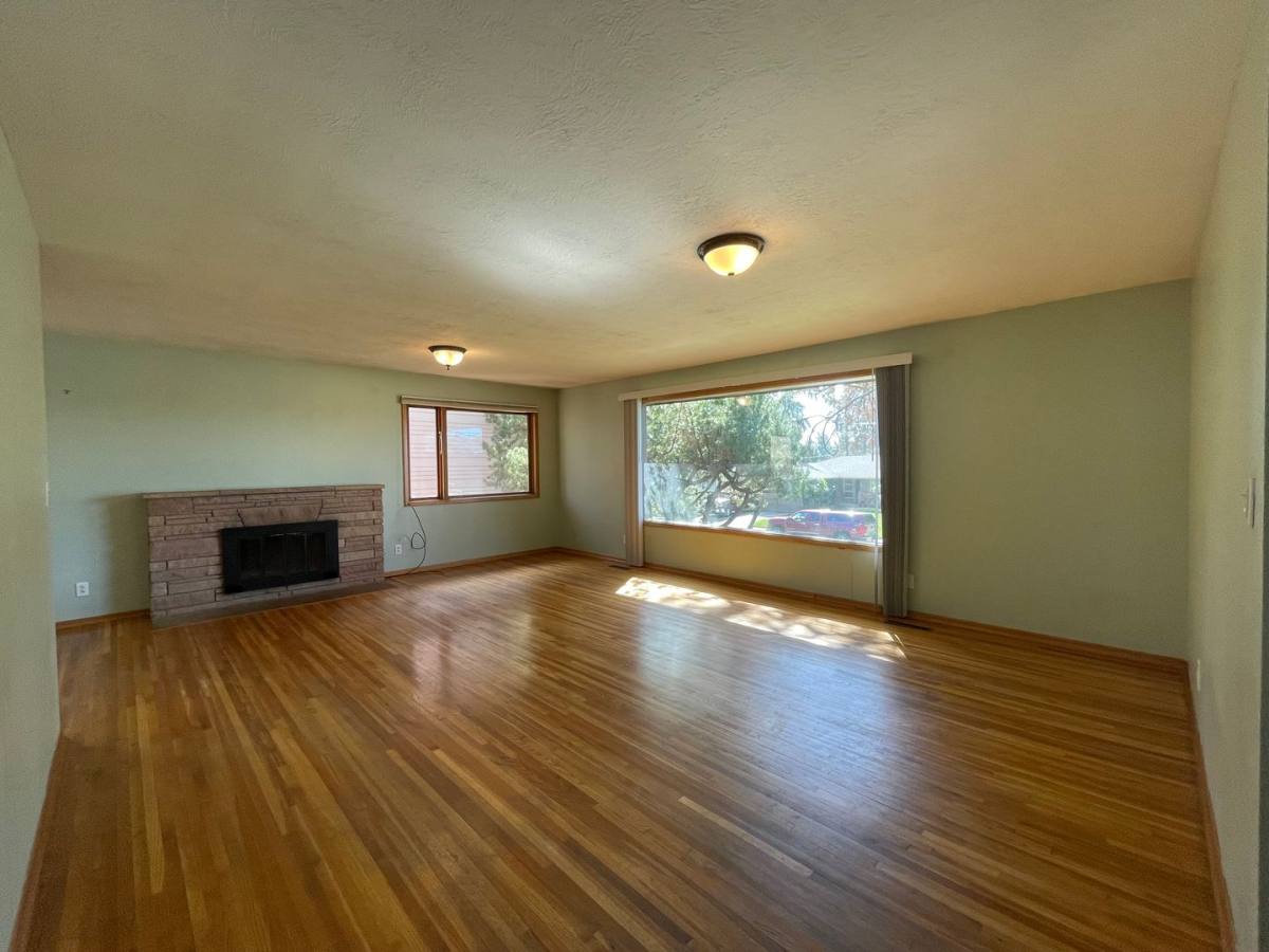 House for rent at 5630 N Greenwood Blvd, Spokane, WA 99205