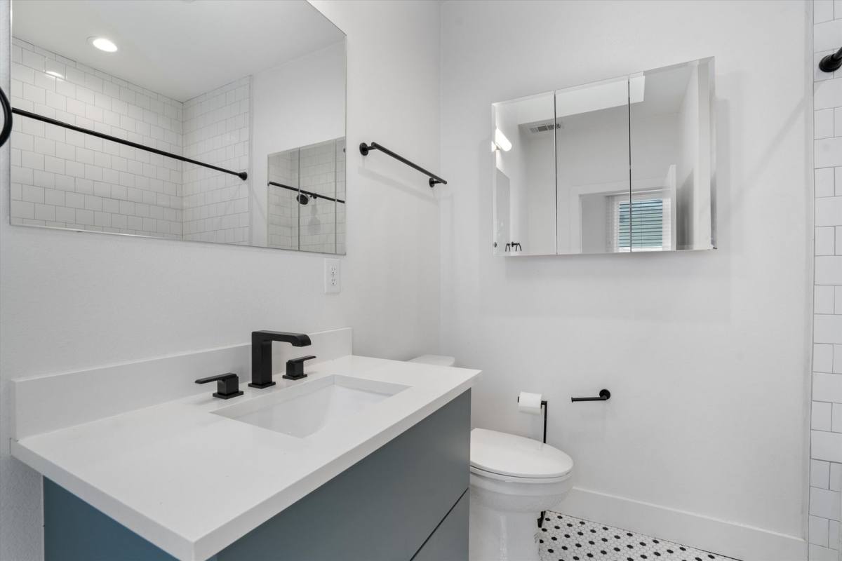Apartment for rent at 4004 Ave C, Austin, TX 78751
