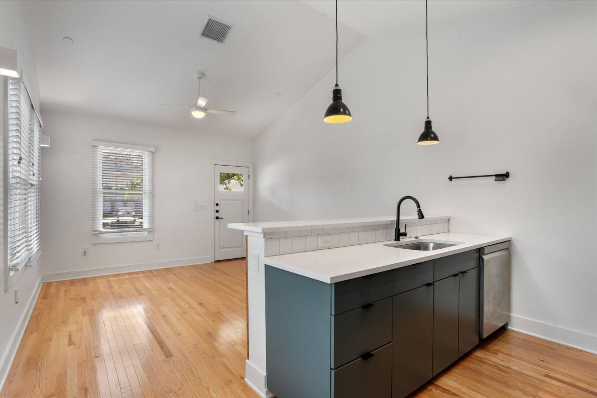 Apartment for rent at 4004 Ave C, Austin, TX 78751