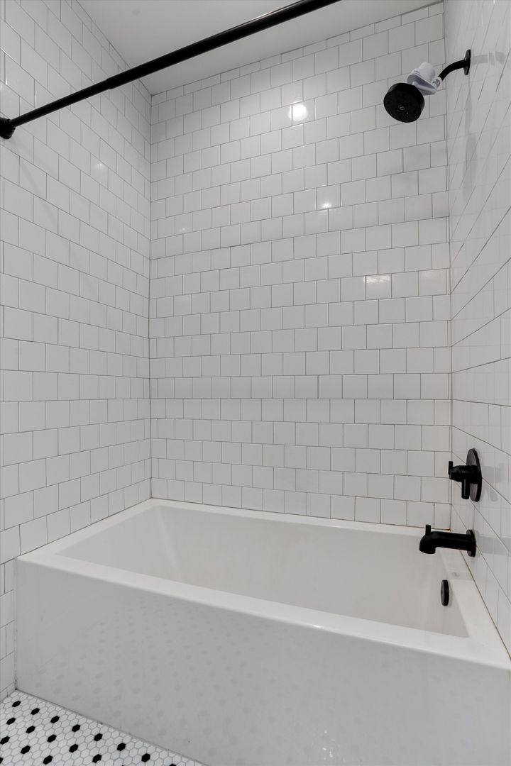 Apartment for rent at 4004 Ave C, Austin, TX 78751