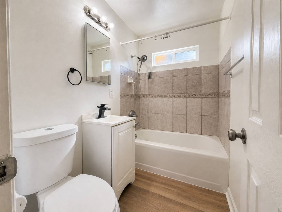 Townhouse for rent at 343-345 E 1st St, National City, CA 91950