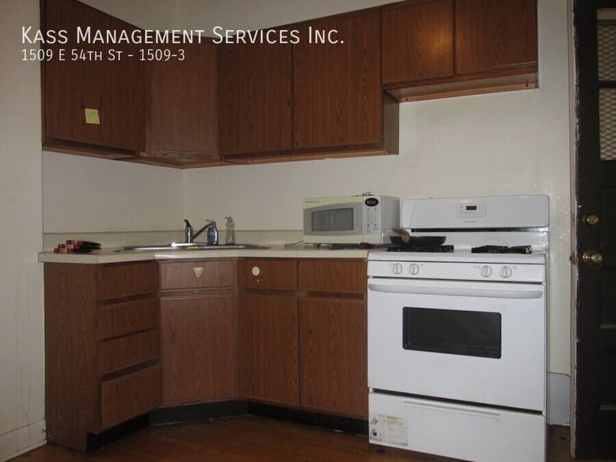 Apartment for rent at 1509 E 54th St #3, Chicago, IL 60615