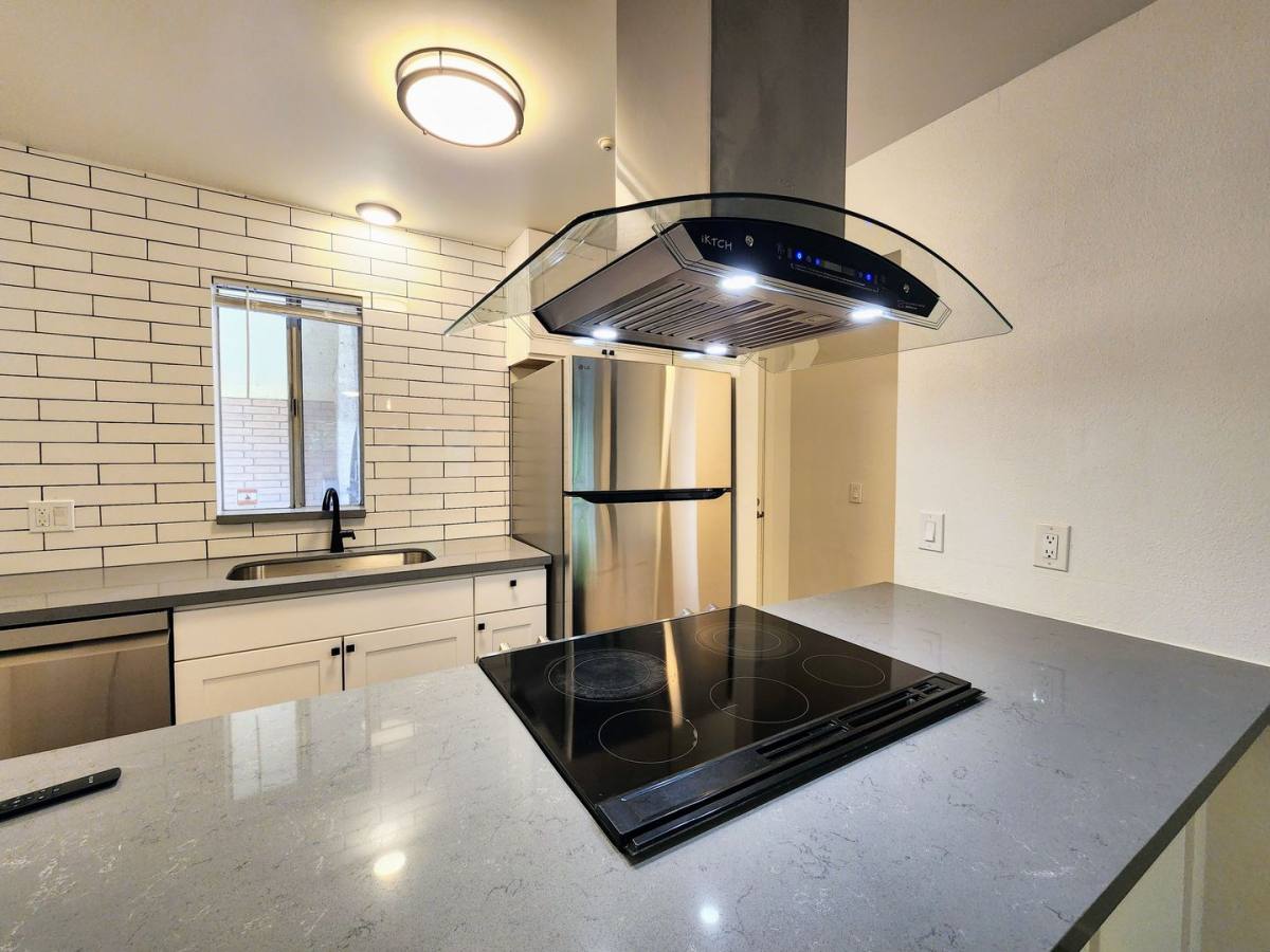 Apartment for rent at 2437 Bethards Dr, Santa Rosa, CA 95405