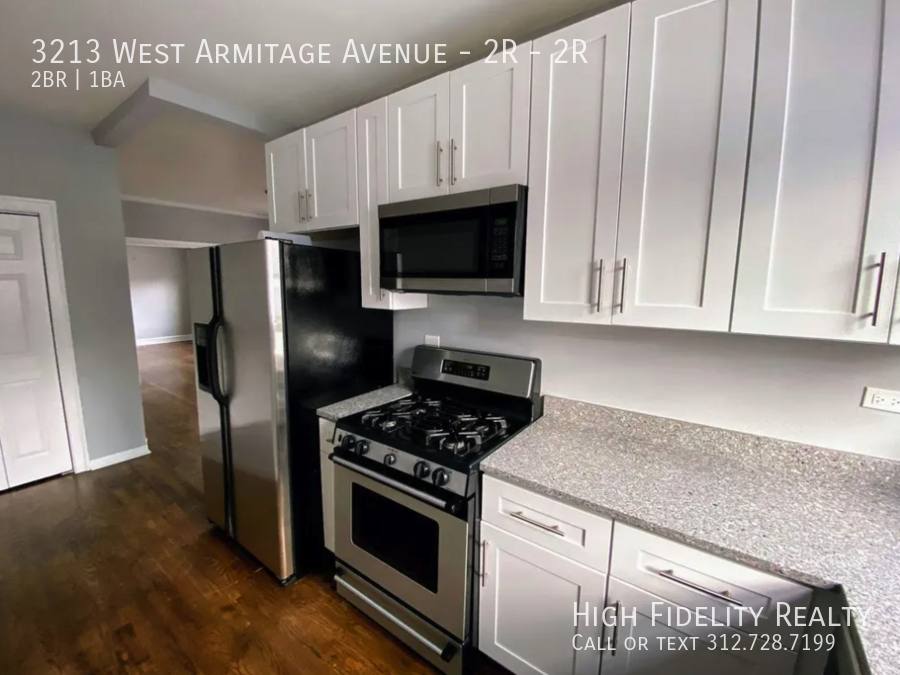 Apartment for rent at 3213 W Armitage Ave #2R, Chicago, IL 60647