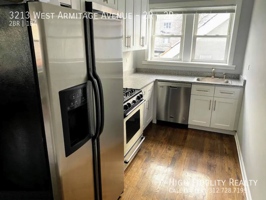 Apartment for rent at 3213 W Armitage Ave #2R, Chicago, IL 60647