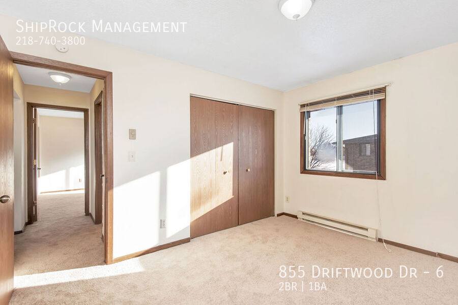 Apartment for rent at 855 Driftwood Dr #6, Saint Cloud, MN 56303