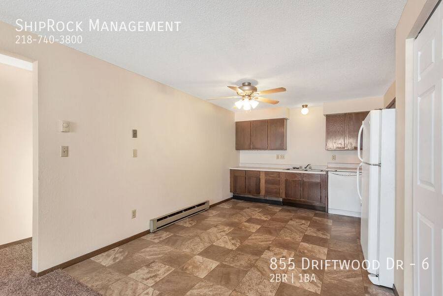 Apartment for rent at 855 Driftwood Dr #6, Saint Cloud, MN 56303