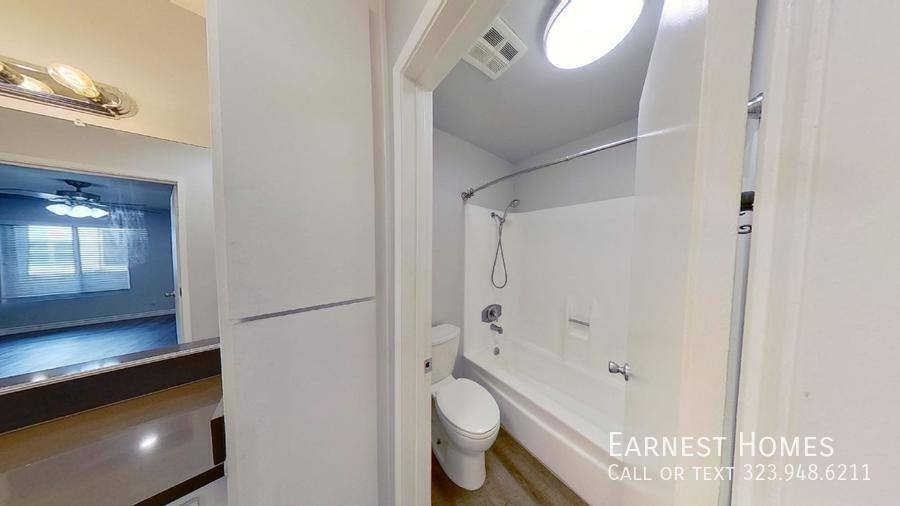 Condo for rent at 525 N Sycamore Ave #321, Los Angeles, CA 90036