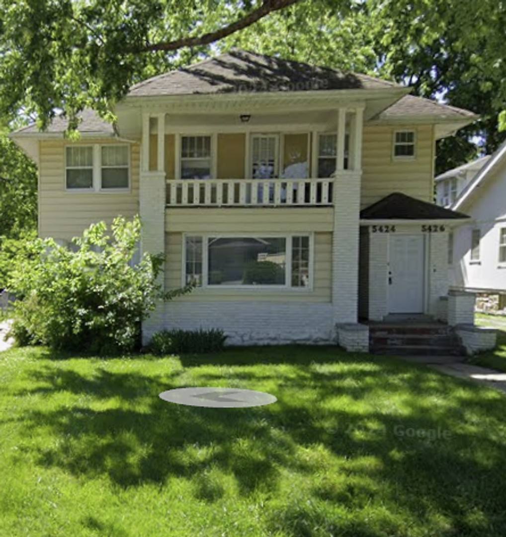 Apartment for rent at 5424-5426 Harrison St, Kansas City, MO 64110